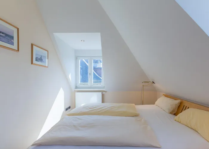 Wagenknecht, 10 Apartman *